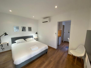 STUDIO CONFORT ROTONDE*CALME*CLIM*WIFI*SMART TV